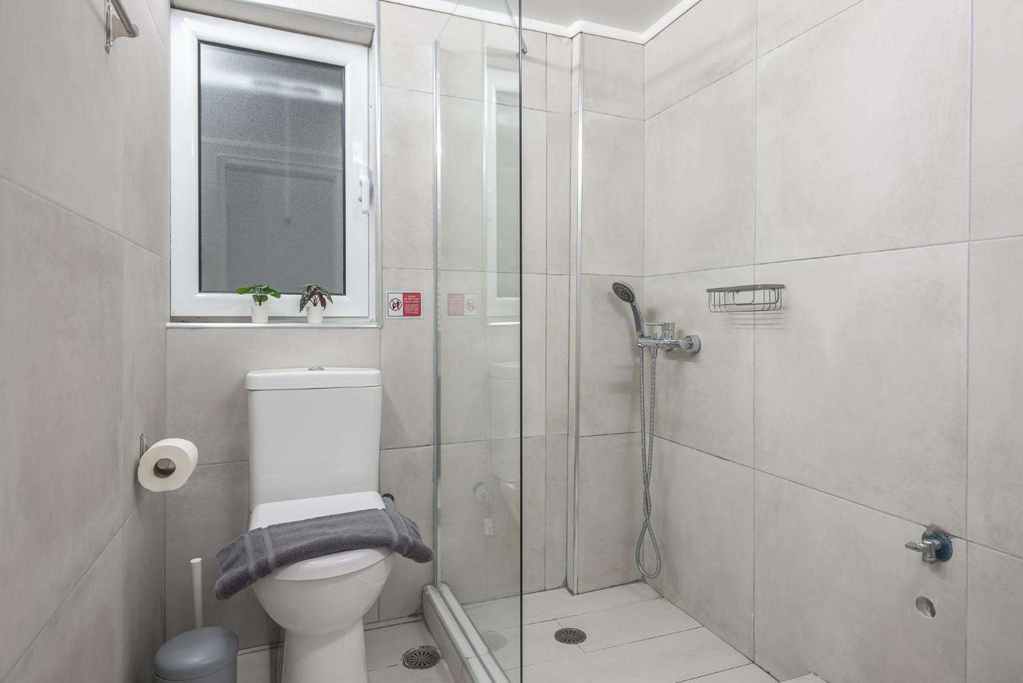 Contemporary Apartment 200M From Acropolis 100Mbps Netflix 아테네 외부 사진