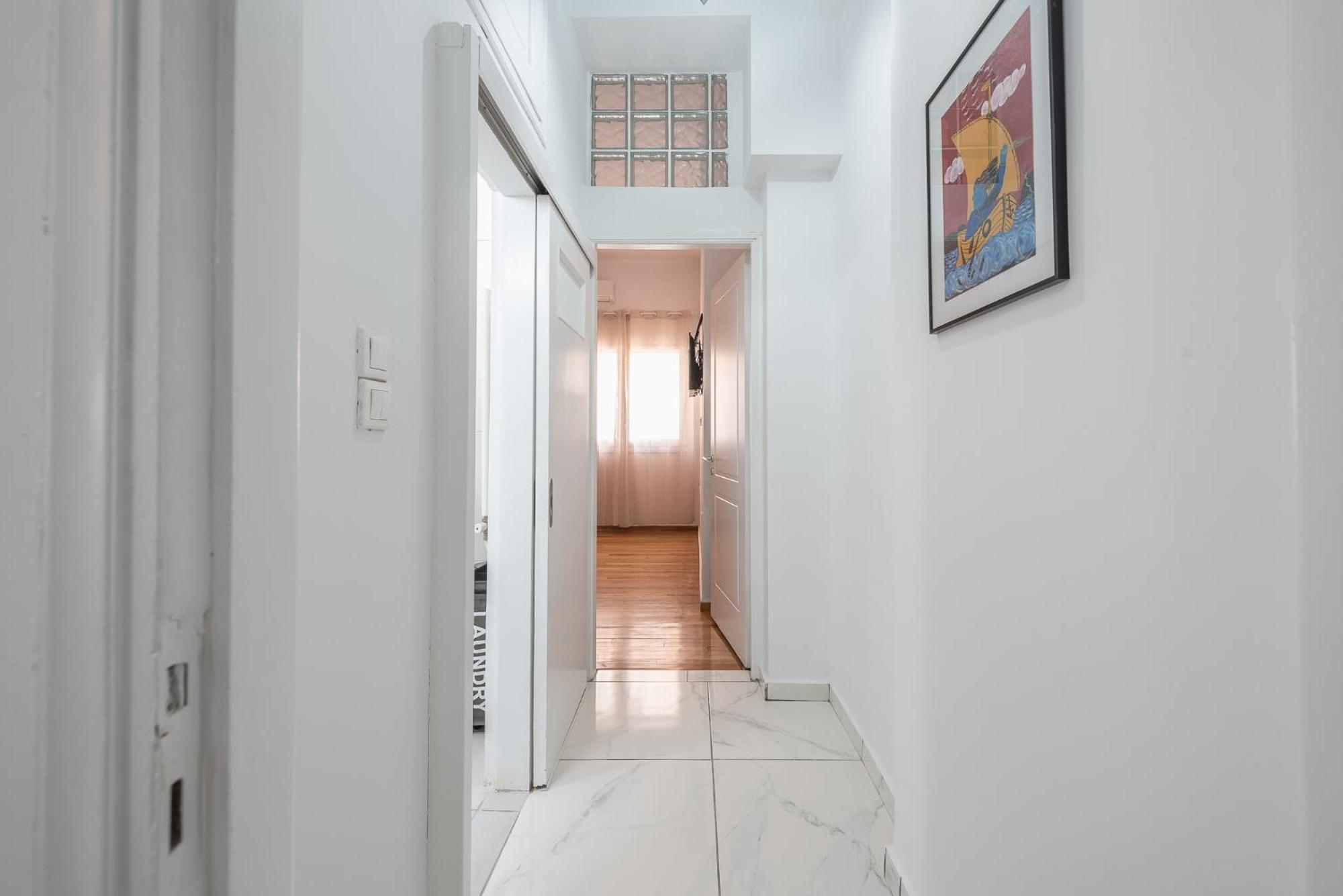 Contemporary Apartment 200M From Acropolis 100Mbps Netflix 아테네 외부 사진